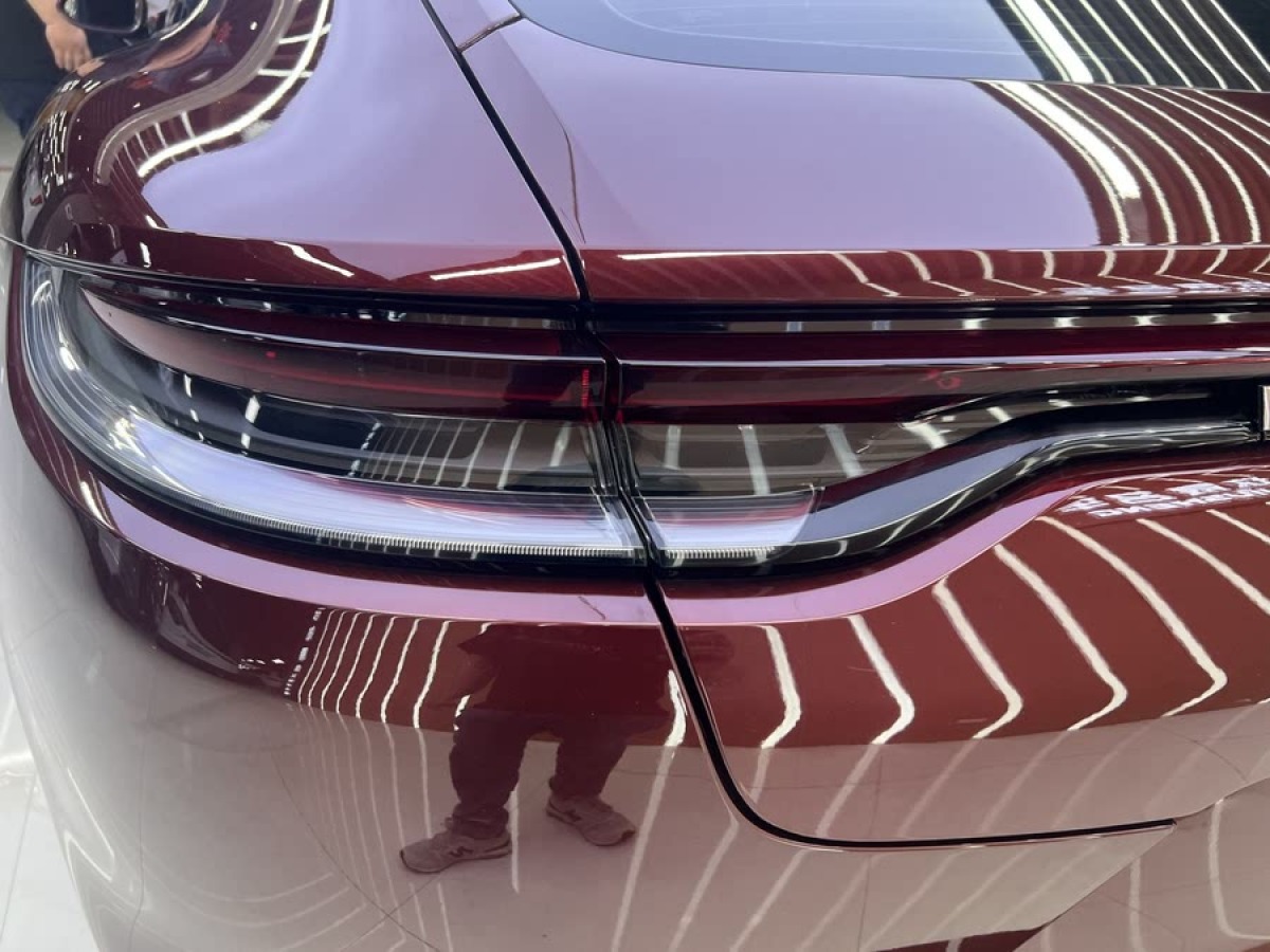 保時(shí)捷 Panamera  2022款 Panamera 行政加長版 2.9T圖片