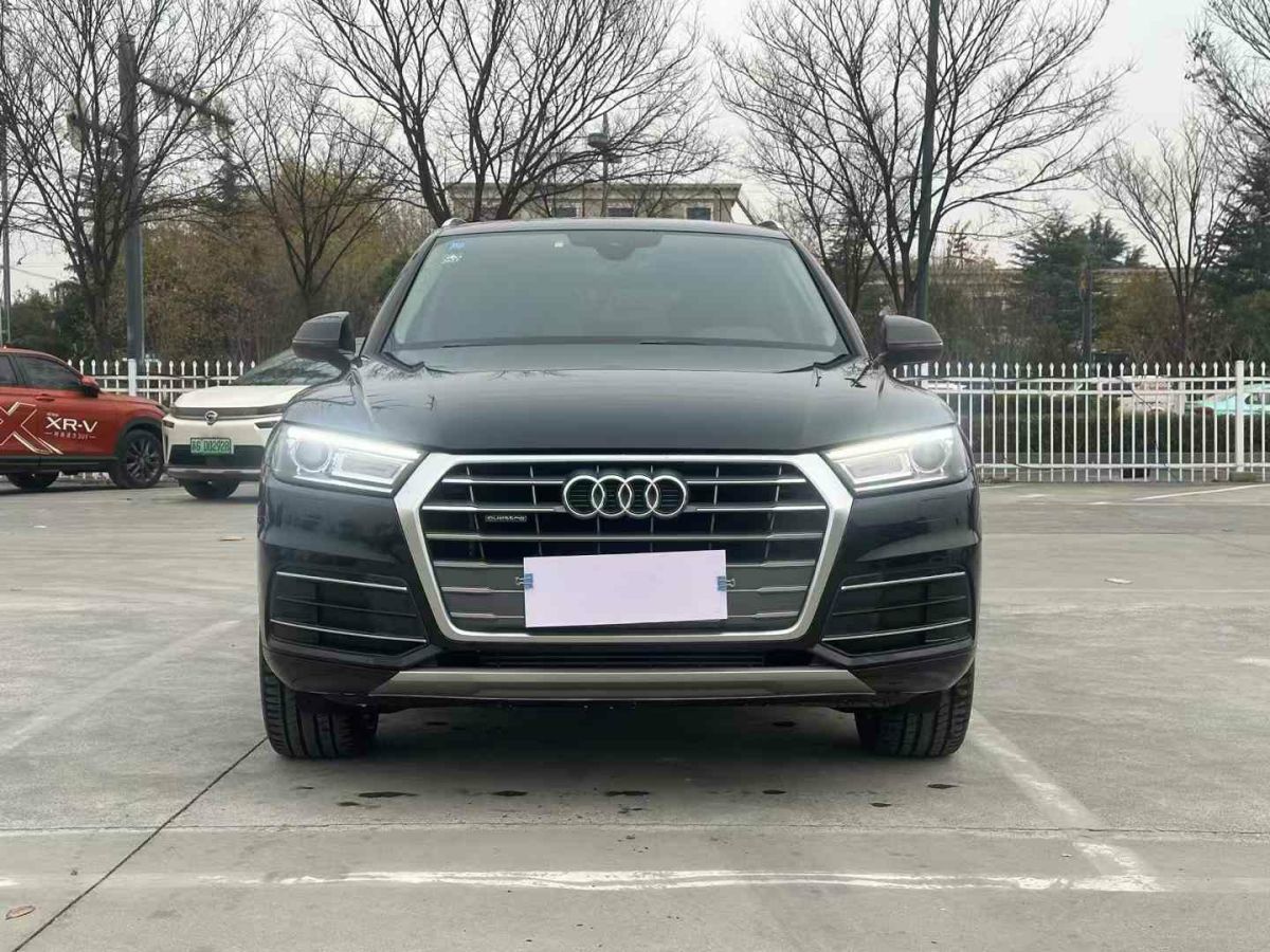 奧迪 奧迪Q3  2019款  35 TFSI 時尚動感型圖片