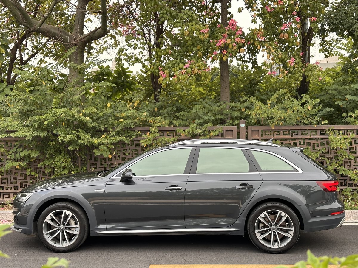 2019年11月奧迪 奧迪A4  2019款 45 TFSI allroad quattro 運動型