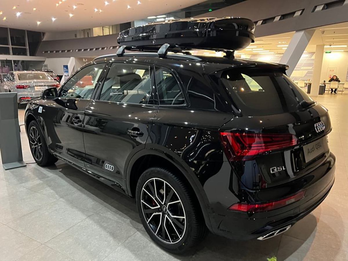 奧迪 奧迪Q5L  2025款 40 TFSI 豪華動感型圖片