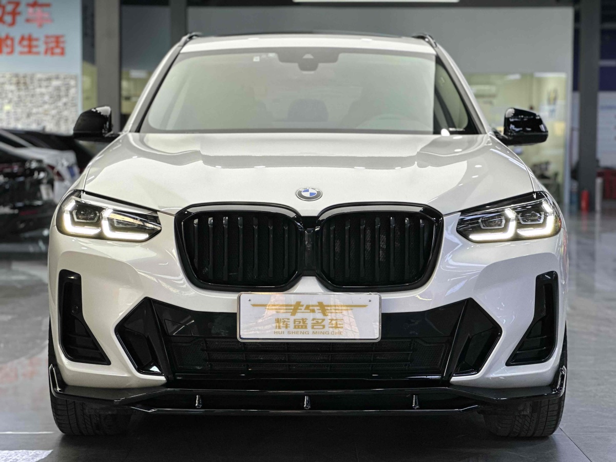 寶馬 寶馬X3  2022款 xDrive30i 領(lǐng)先型 M曜夜套裝圖片