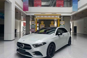 奔驰A级AMG 奔驰 AMG A 35 4MATIC