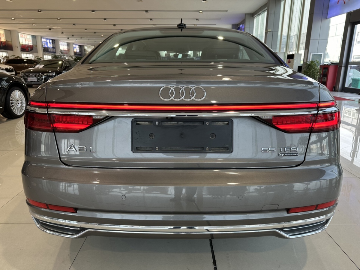 奧迪 奧迪A8  2018款 A8L 55 TFSI quattro豪華型圖片