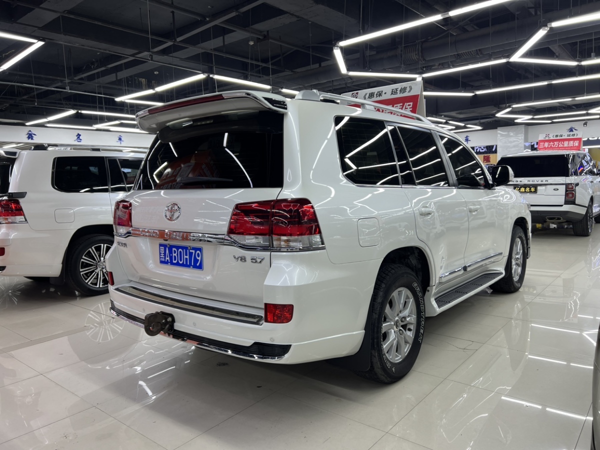 豐田 蘭德酷路澤  2018款 5.7L VX-R 12氣 底升(中東版)圖片