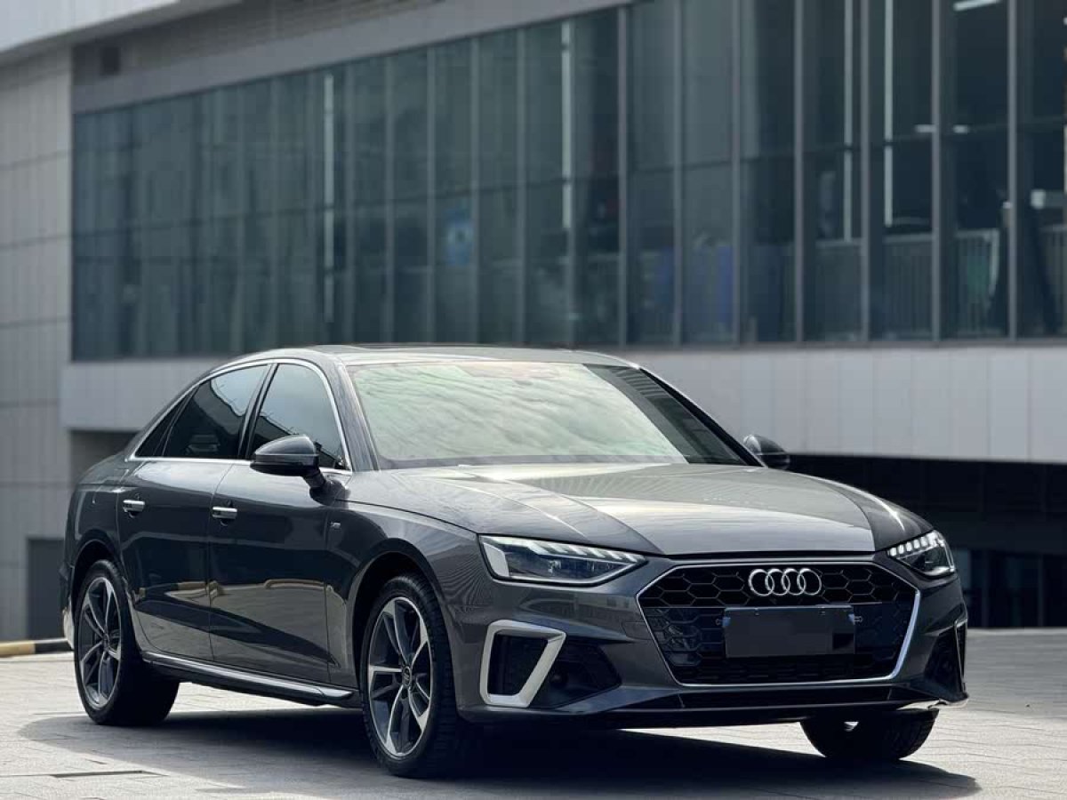 奧迪 奧迪A4L  2023款 40 TFSI 時(shí)尚動(dòng)感型圖片