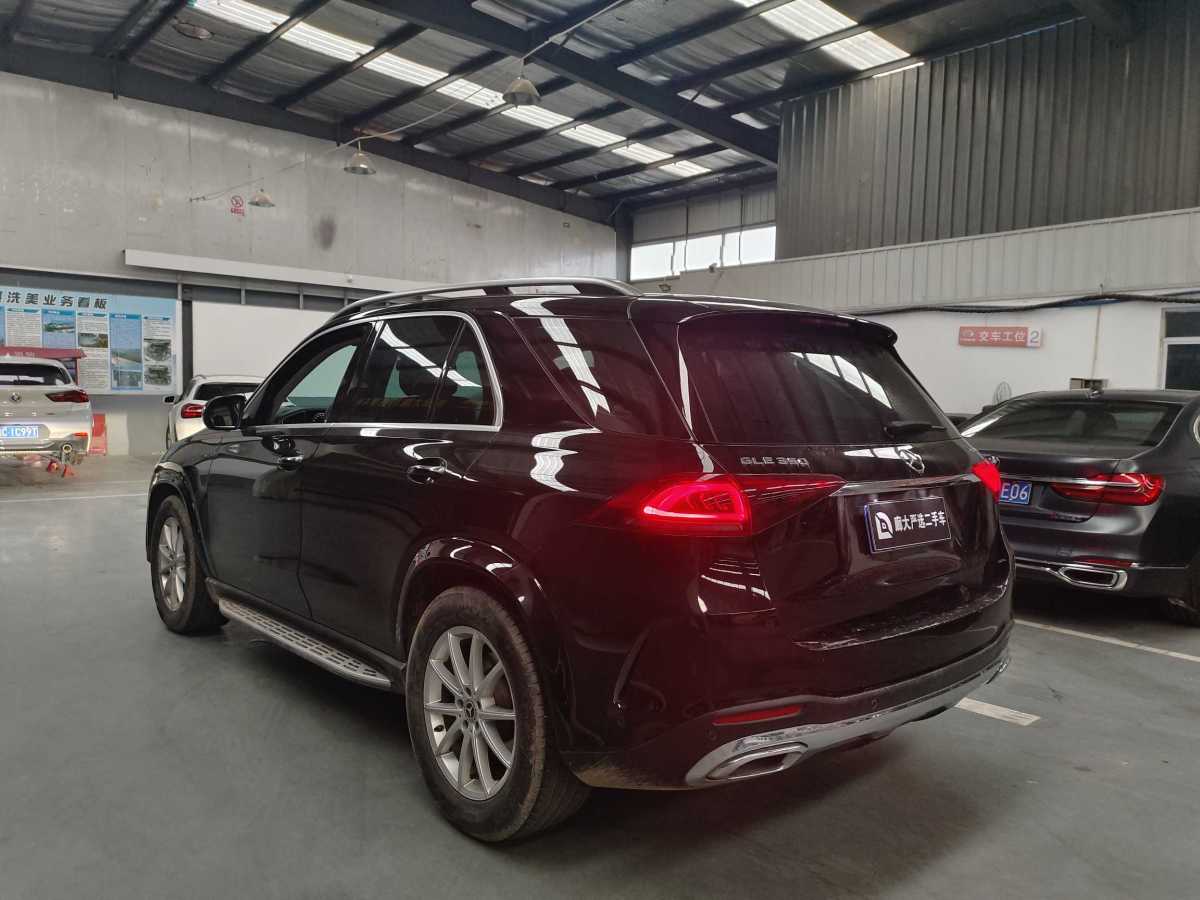 奔驰 奔驰GLE  2020款 改款 GLE 350 4MATIC 时尚型图片