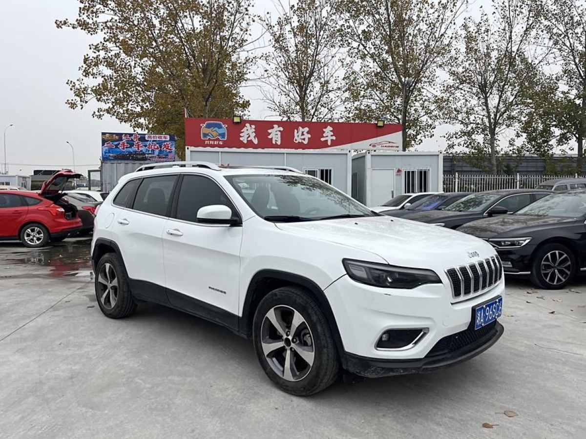 Jeep 自由光  2020款 2.0T 兩驅(qū)領先版圖片