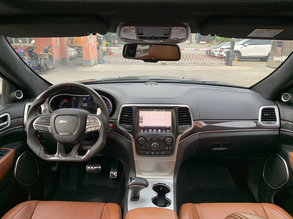 2013年10月Jeep 大切诺基 SRT  2014款 6.4L SRT8