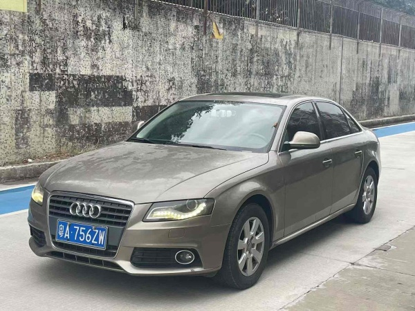 奥迪 奥迪A4L  2012款 2.0 TFSI 自动标准型