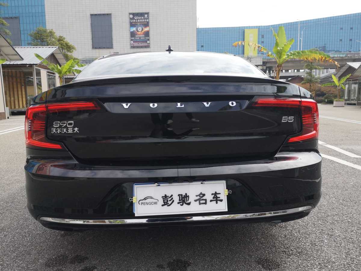 沃爾沃 S90  2021款 B5 智逸豪華版圖片