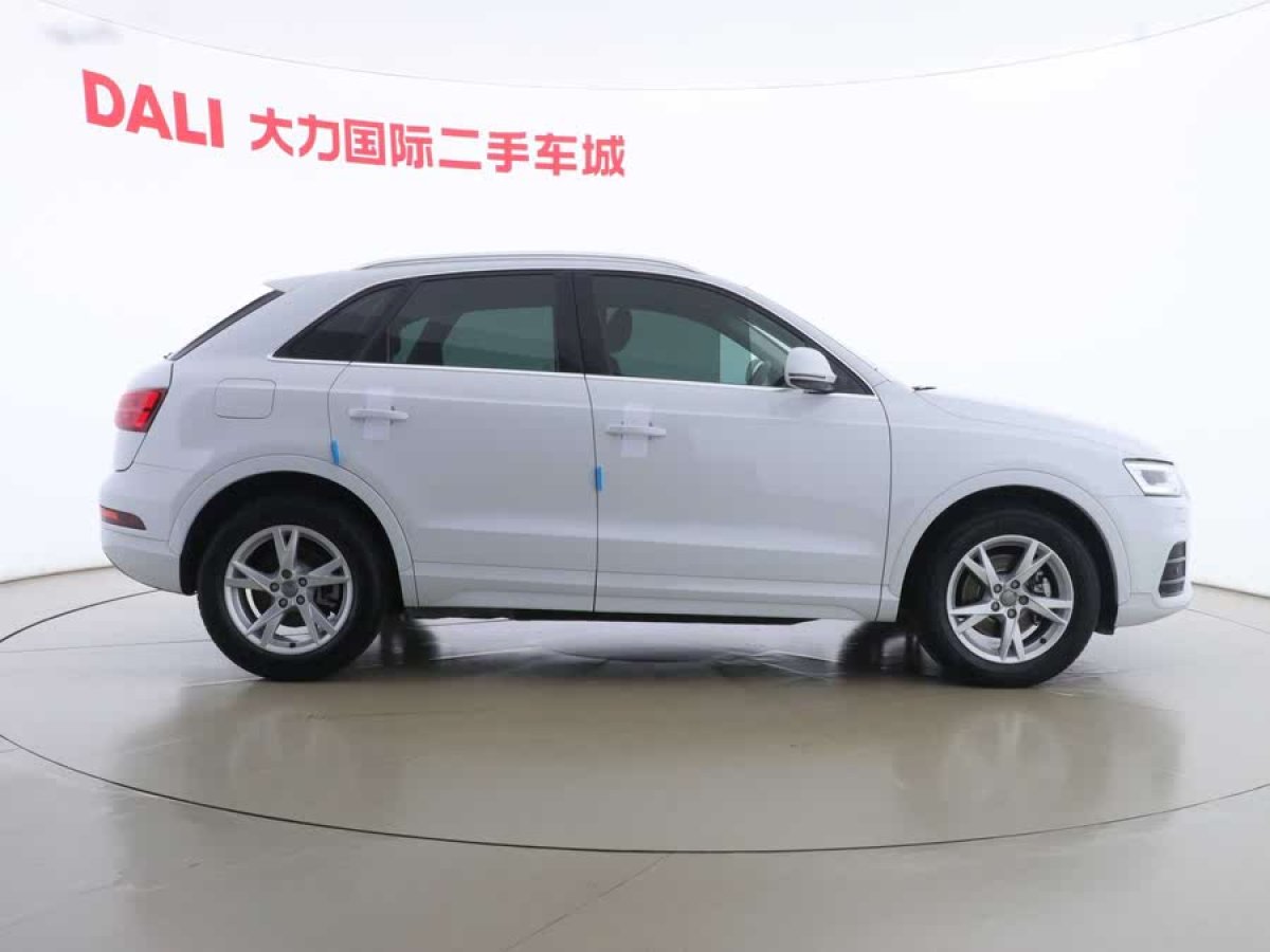 奧迪 奧迪Q3  2018款 30周年年型 35 TFSI 時(shí)尚型圖片