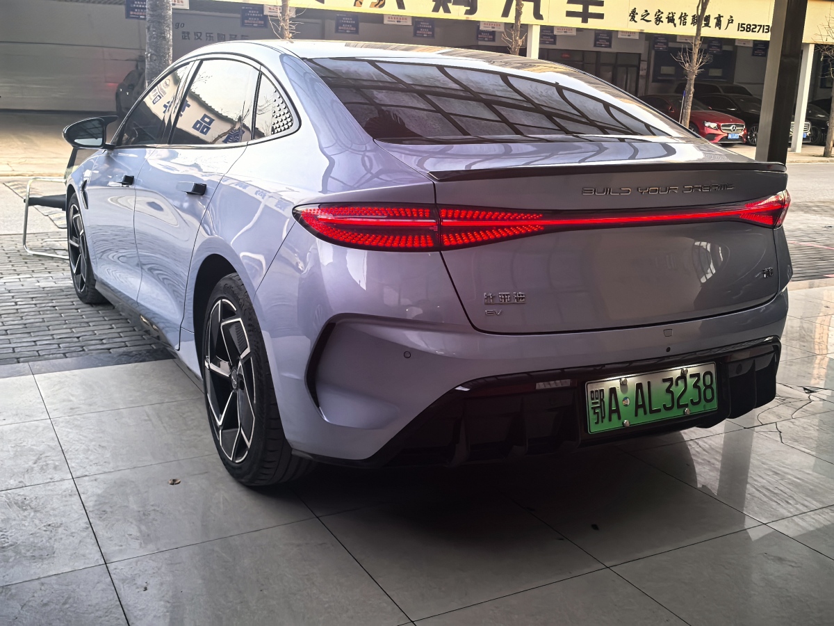 比亞迪 海豹  2022款 700km 長(zhǎng)續(xù)航后驅(qū)版圖片