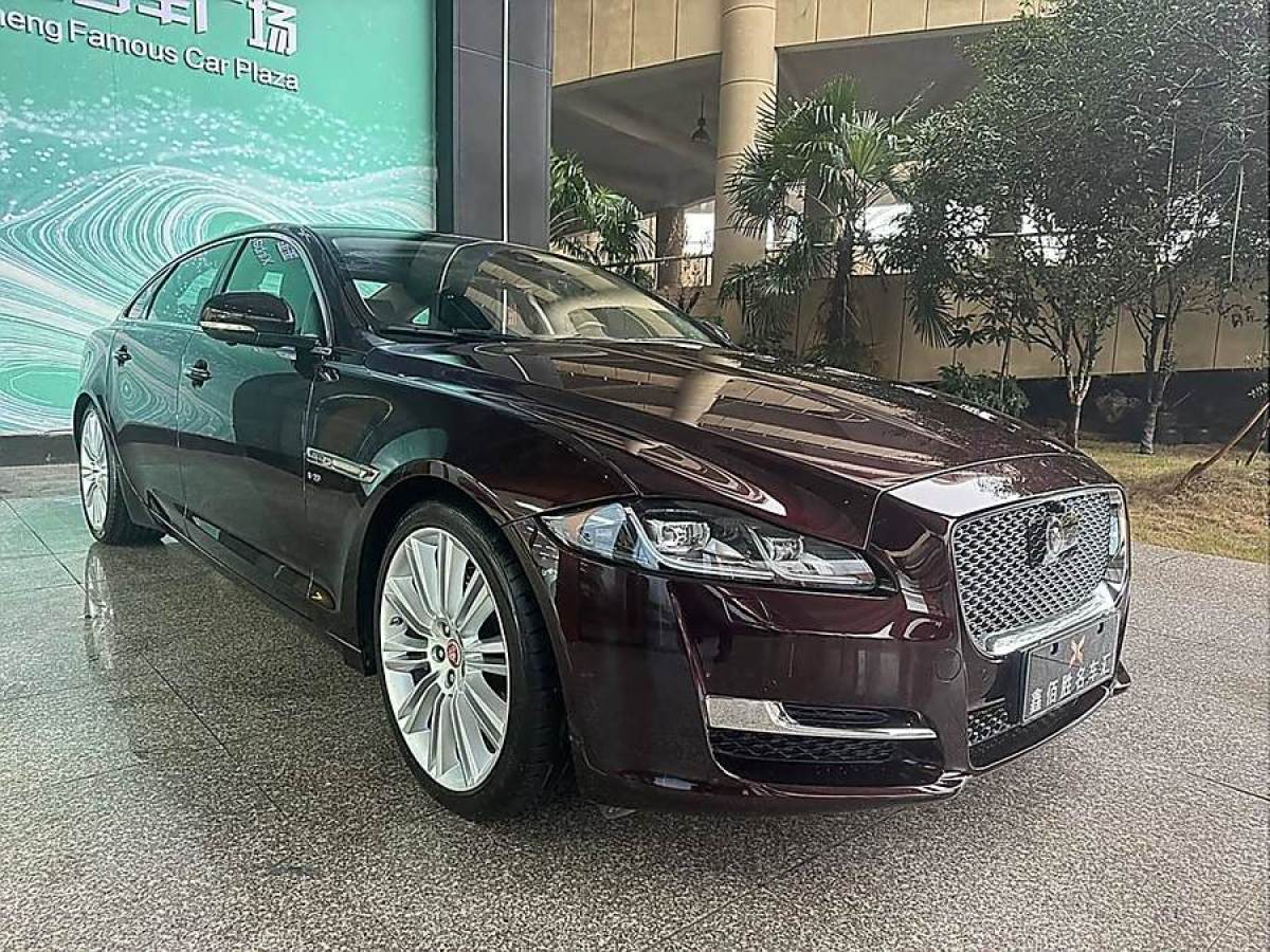 捷豹 XJ  2018款 XJL 3.0 SC 兩驅(qū)典雅商務(wù)版圖片