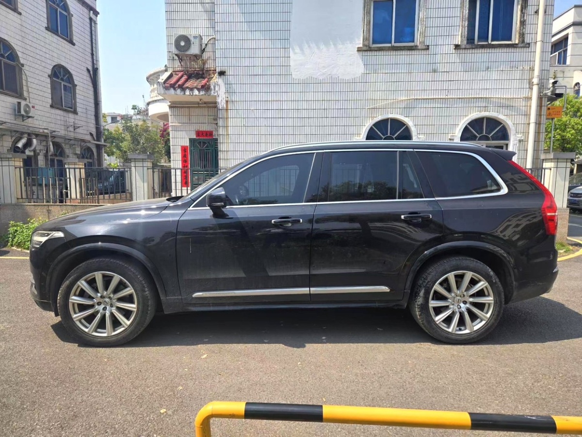 沃爾沃 XC90  2015款 T6 智尊版 7座圖片