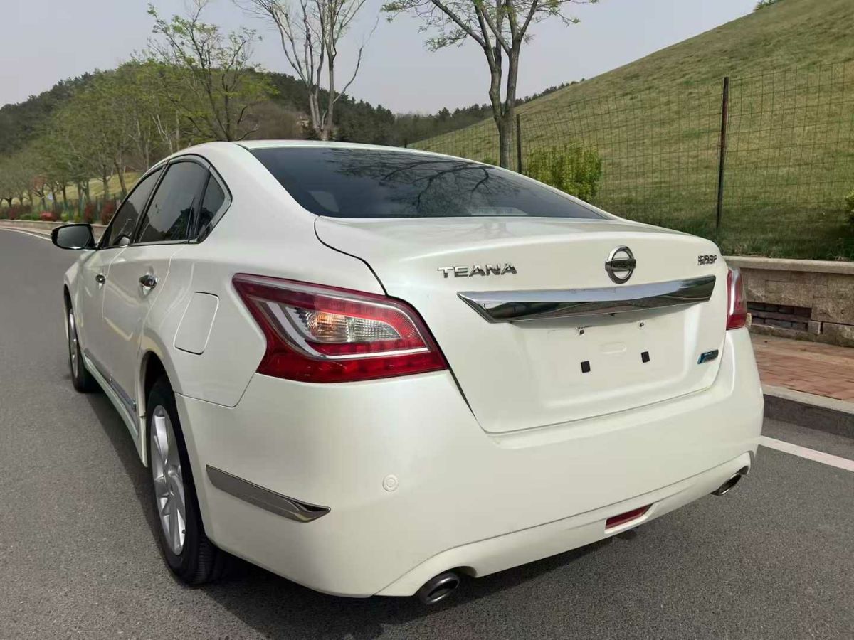 日產(chǎn) 天籟  2015款 2.0L XE-Sporty歐冠運動版圖片