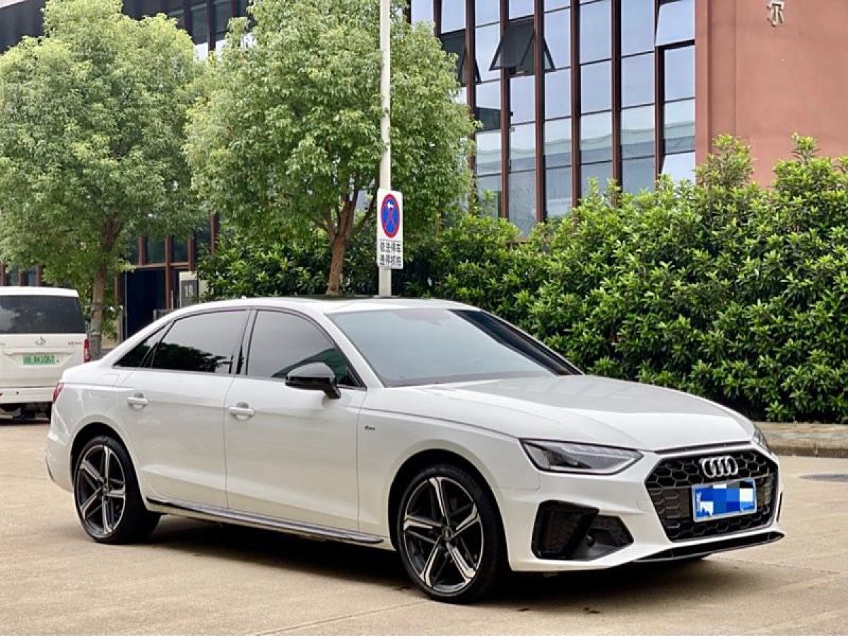 奧迪 奧迪A4L  2024款 40 TFSI 豪華動(dòng)感型圖片