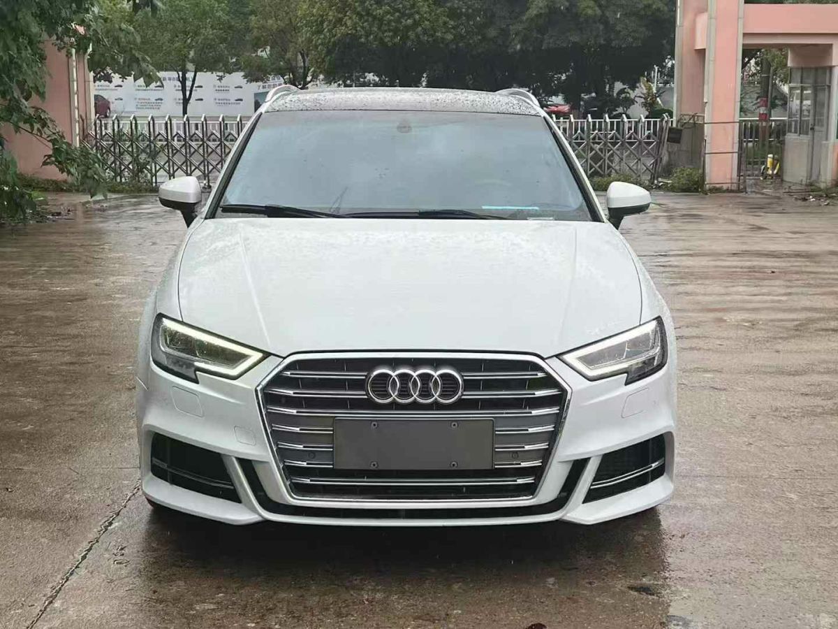 奧迪 奧迪A3  2020款 Limousine 35 TFSI 進(jìn)取型圖片