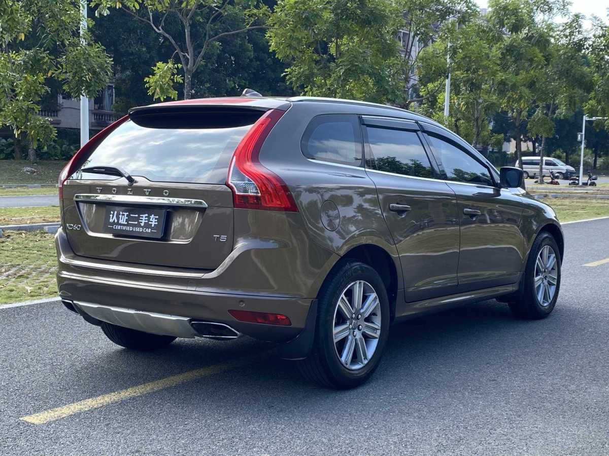 沃爾沃 XC60  2017款 T5 AWD 智進升級版圖片