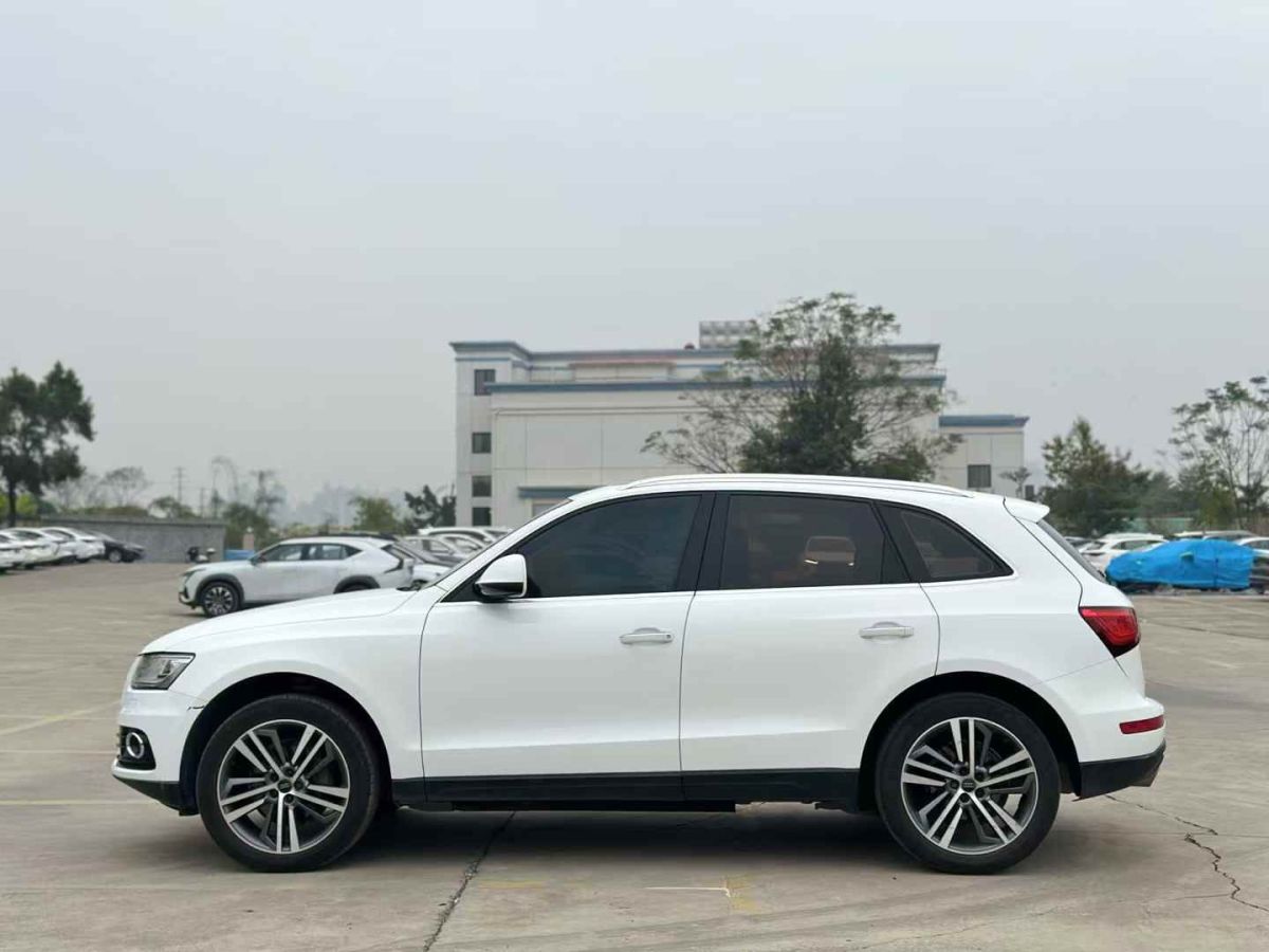 奧迪 奧迪Q5  2017款 Q5 2.0T FSI Premium Plus 美規(guī)版圖片