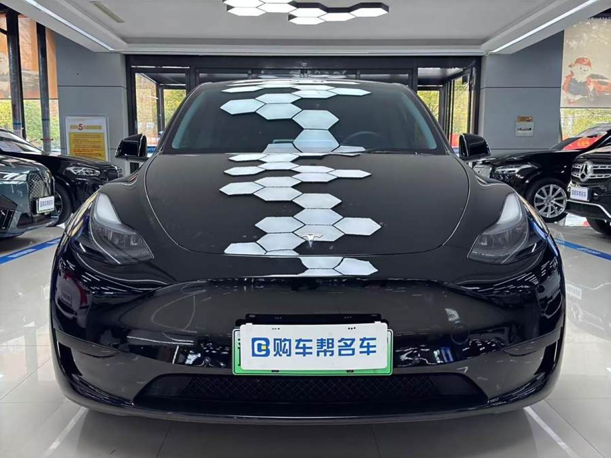 特斯拉 Model 3  2023款 煥新版 后輪驅(qū)動(dòng)圖片