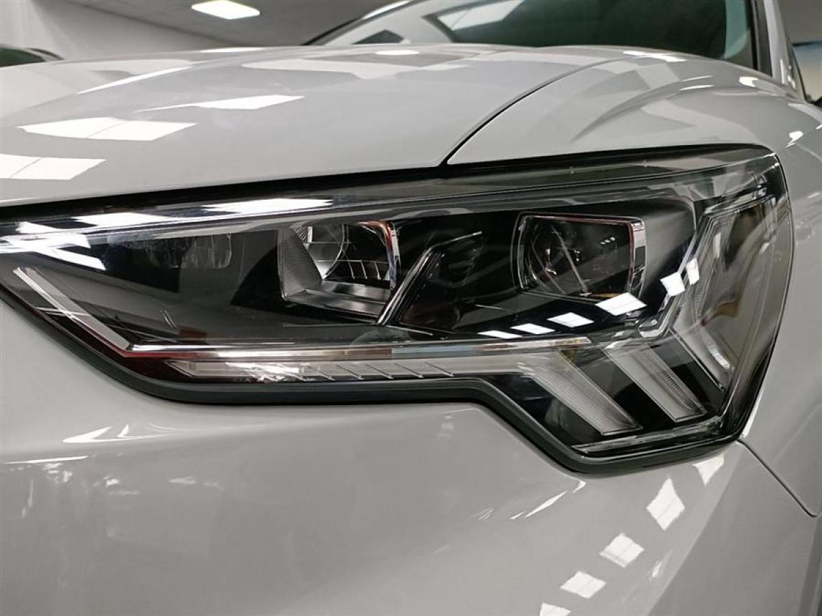 奧迪 奧迪Q3  2020款 40 TFSI 時尚動感型圖片