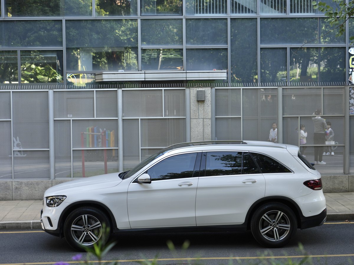 奔馳 奔馳GLC  2018款 改款 GLC 260 4MATIC 動感型圖片