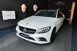 奔馳C級 奔馳 C 260 L 運(yùn)動星耀臻藏版