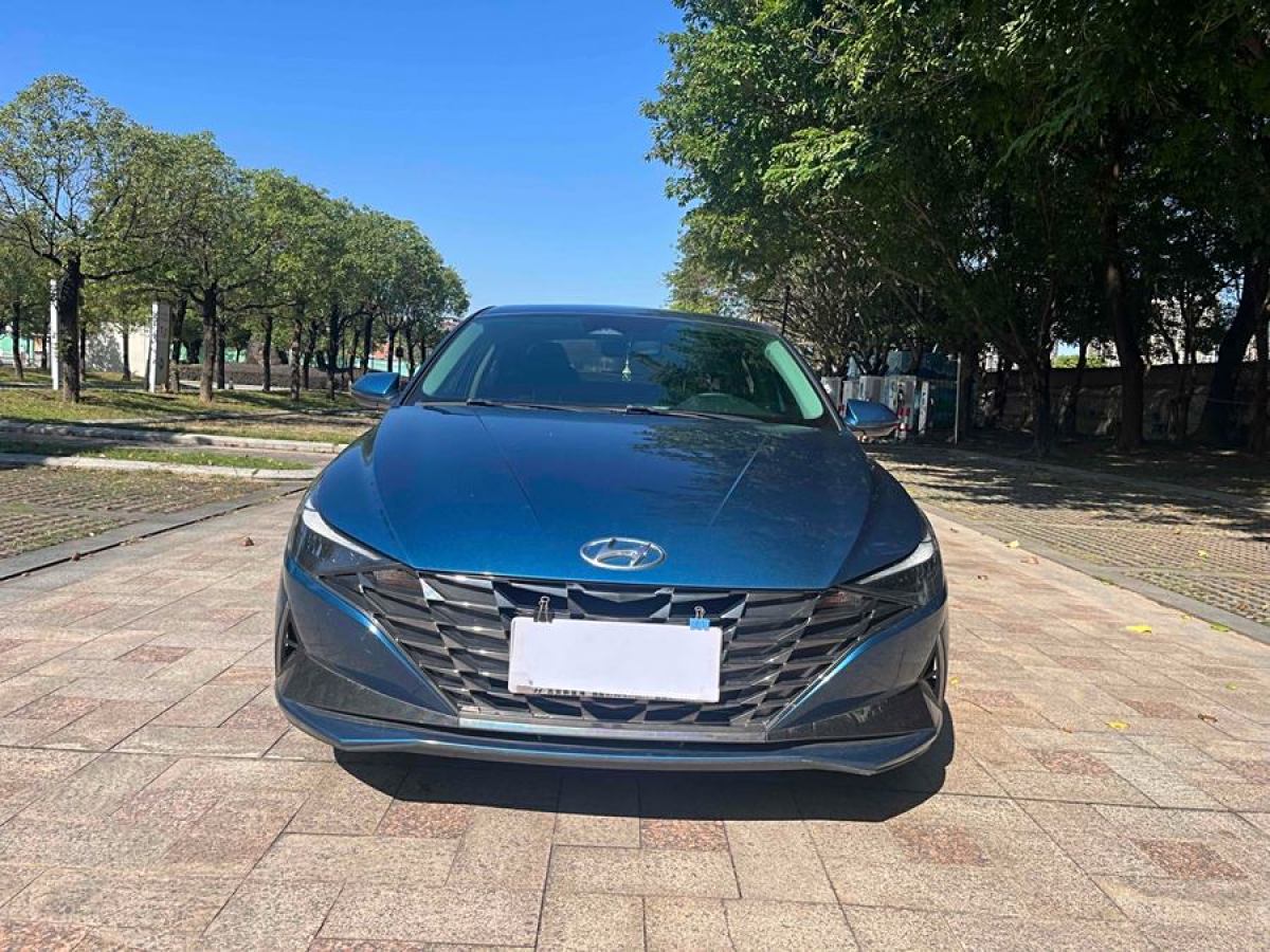 現(xiàn)代 伊蘭特  2022款 1.5L CVT LUX尊貴版圖片