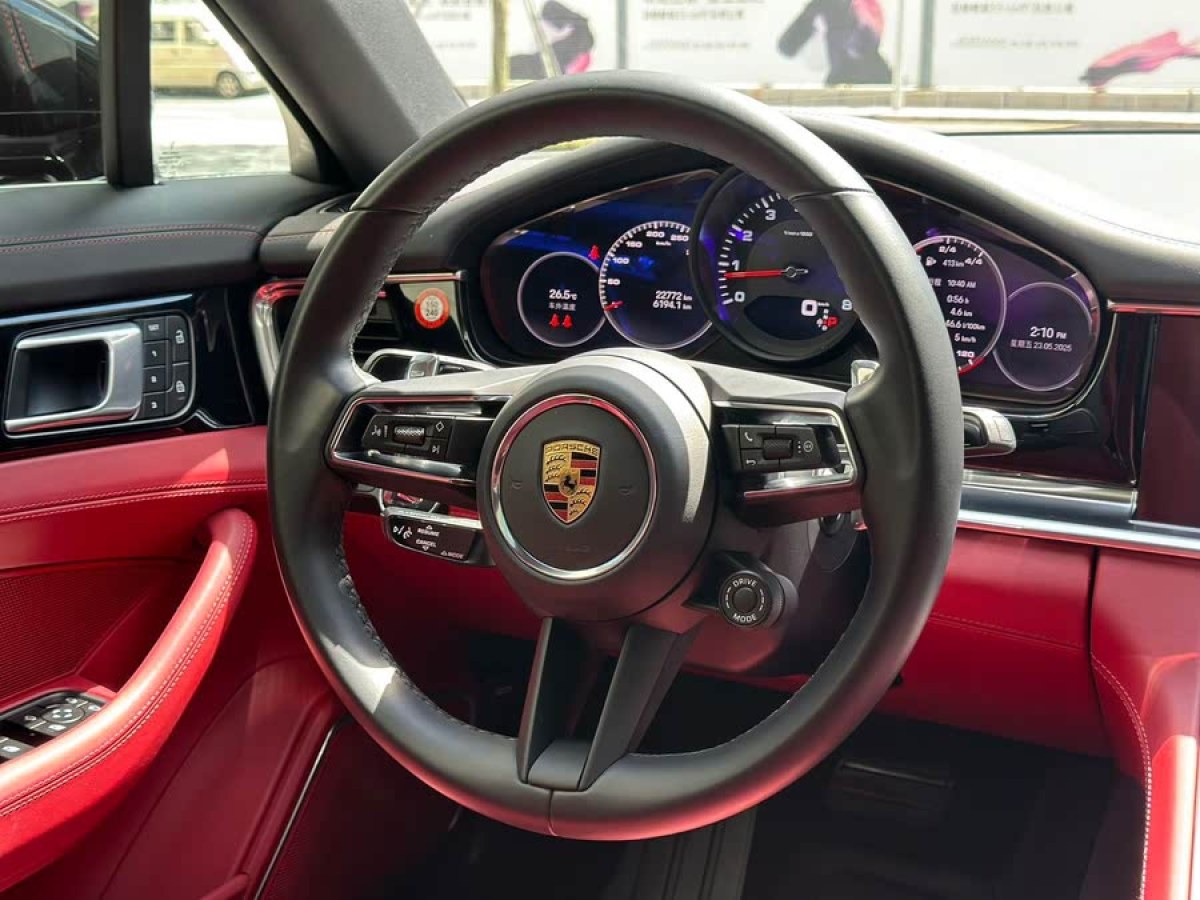 保時(shí)捷 Panamera  2022款 Panamera 行政加長(zhǎng)版 2.9T圖片