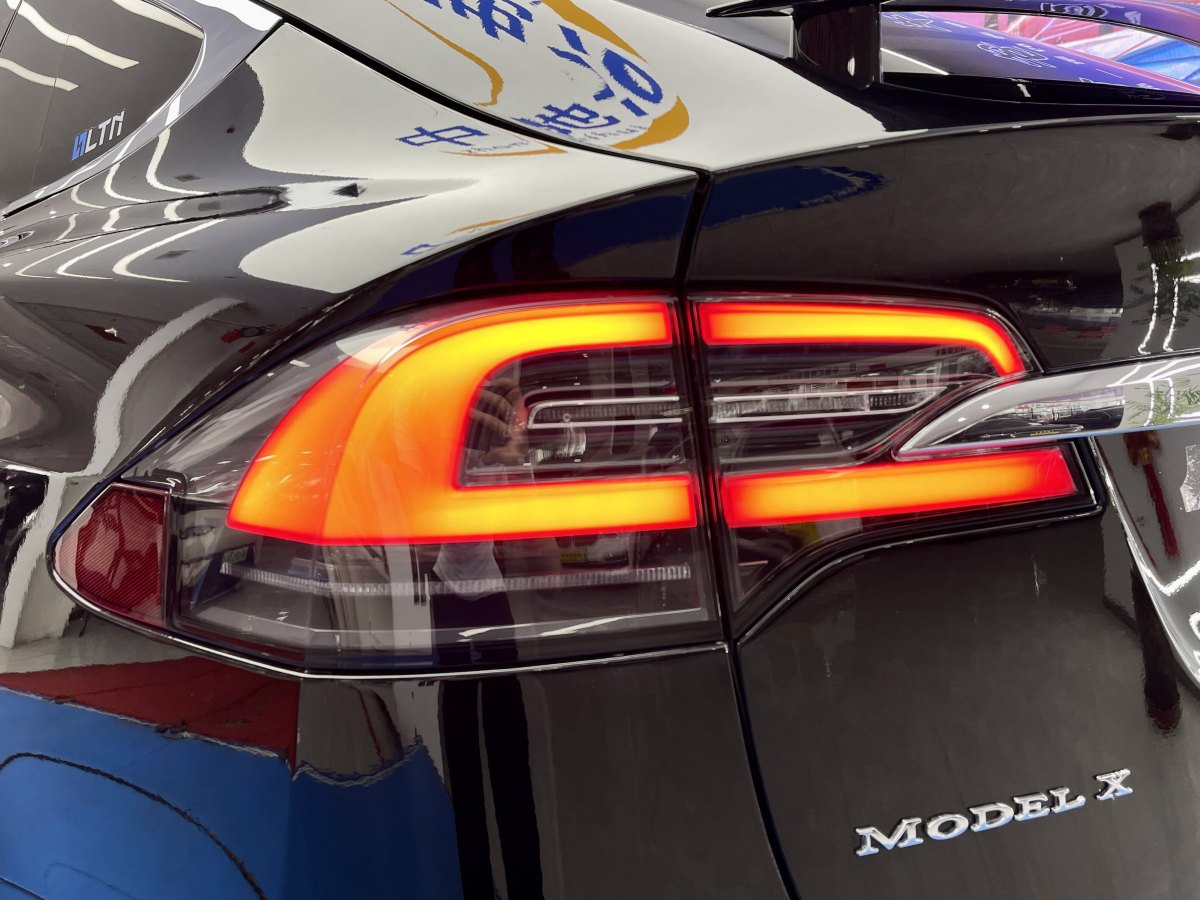 2019年3月特斯拉 Model X  2017款 Model X 100D 長(zhǎng)續(xù)航版