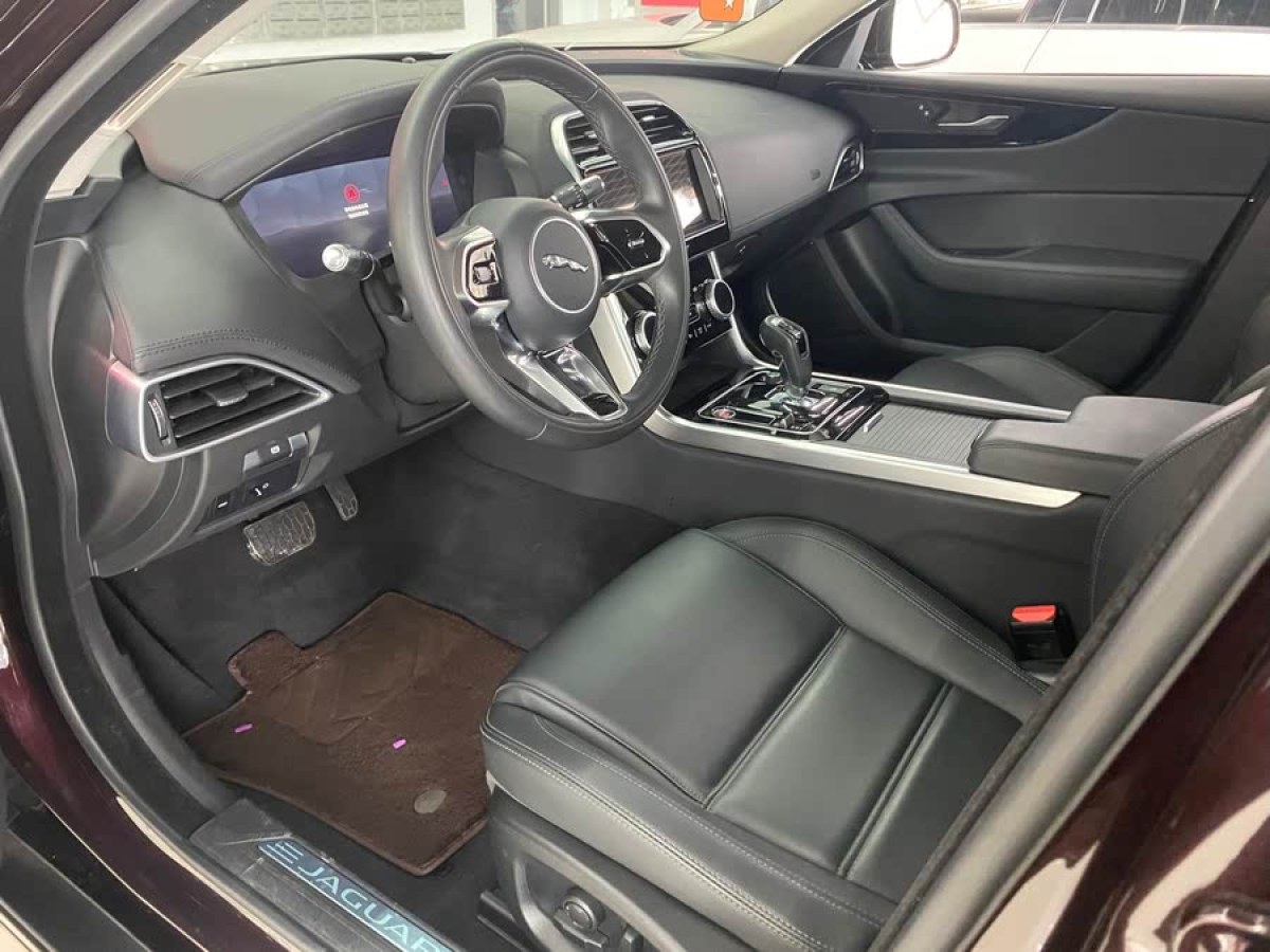 捷豹 XEL  2022款 2.0T 250PS R-DYNAMIC S進取運動版圖片
