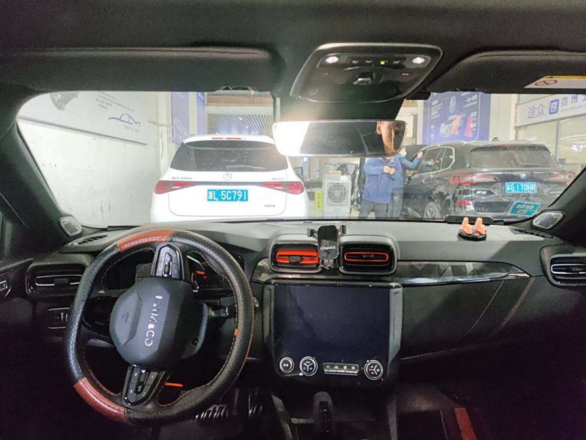 領(lǐng)克 領(lǐng)克02 Hatchback  2021款 2.0TD Halo圖片