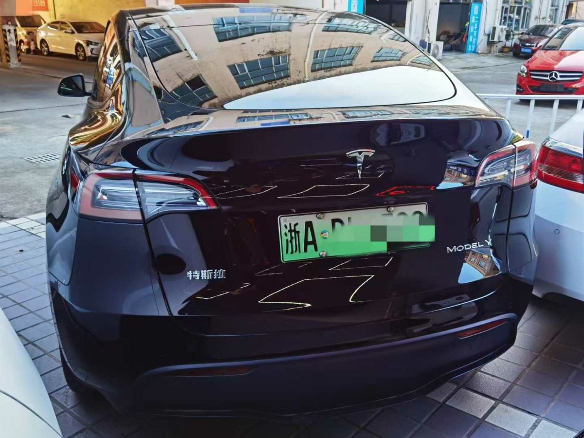 2023年7月特斯拉 Model S  2023款 三電機(jī)全輪驅(qū)動 Plaid版