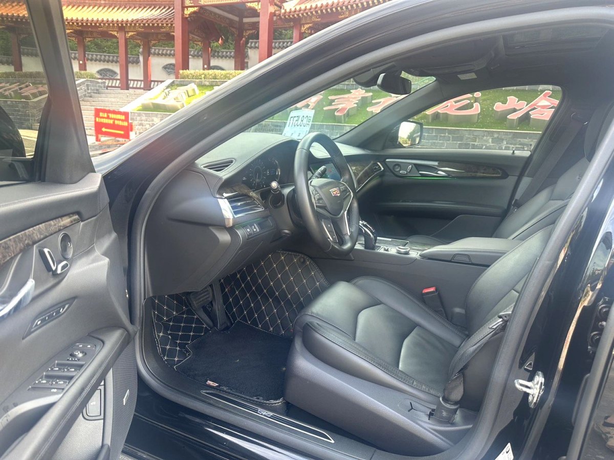 凱迪拉克 CT6  2022款 28T 豪華型圖片