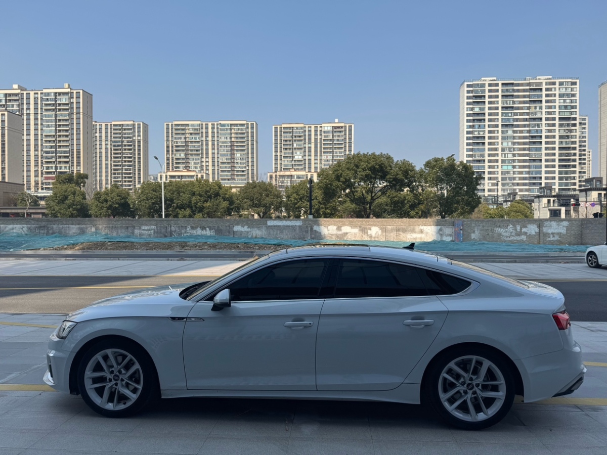 奧迪 奧迪A5  2023款 Sportback 40 TFSI 時尚動感型圖片