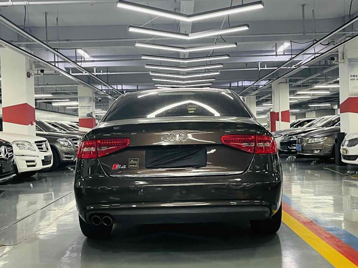 奧迪 奧迪A4L  2013款 35 TFSI 自動(dòng)舒適型圖片