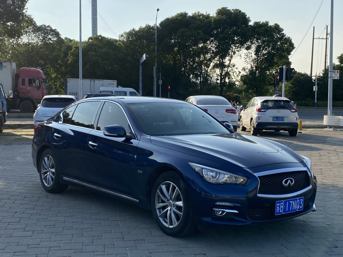 英菲尼迪 Q50L  2016款 2.0T 悦享版图片