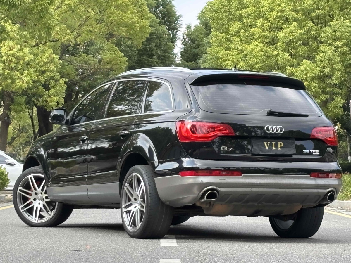 奧迪 奧迪Q7  2014款 35 TFSI 進取型圖片