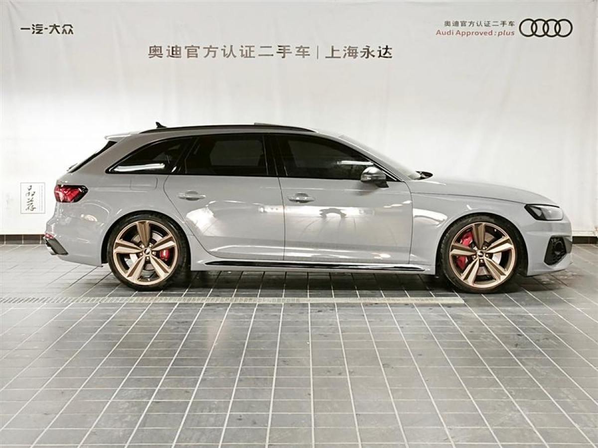 奧迪 奧迪RS 4  2023款 RS4 Avant 暗金版圖片