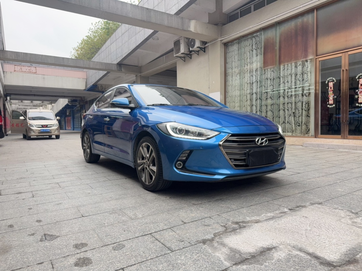 現(xiàn)代 領(lǐng)動  2016款 1.6L 自動智炫?豪華型圖片