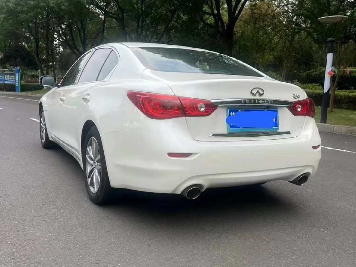 英菲尼迪 Q50L  2016款 2.0T 悅享版圖片