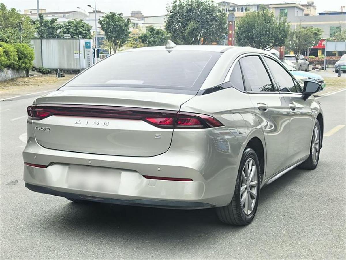 埃安 AION S  2023款 炫 580 55.2kWh 磷酸鐵鋰圖片