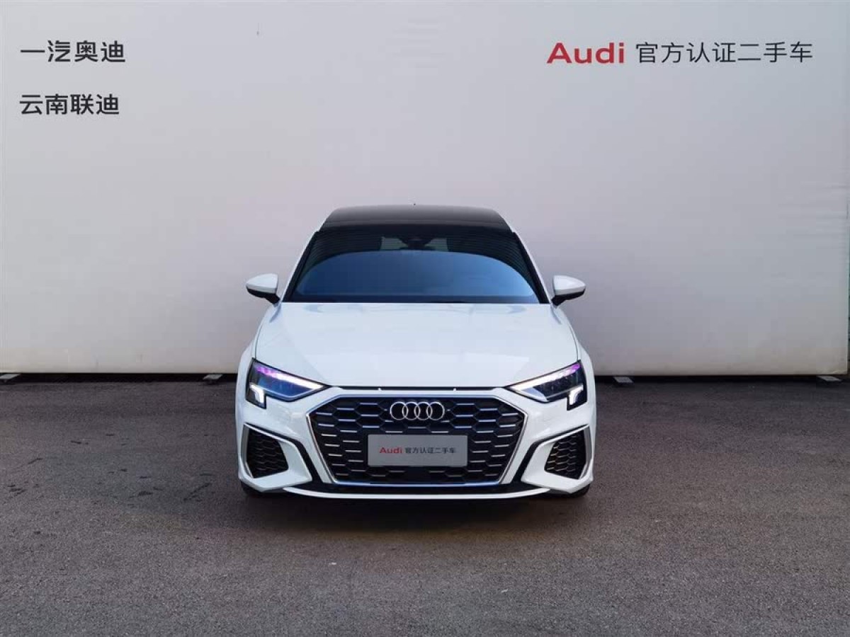 奧迪 奧迪A3  2023款 改款 Sportback 35 TFSI 時(shí)尚運(yùn)動(dòng)型圖片