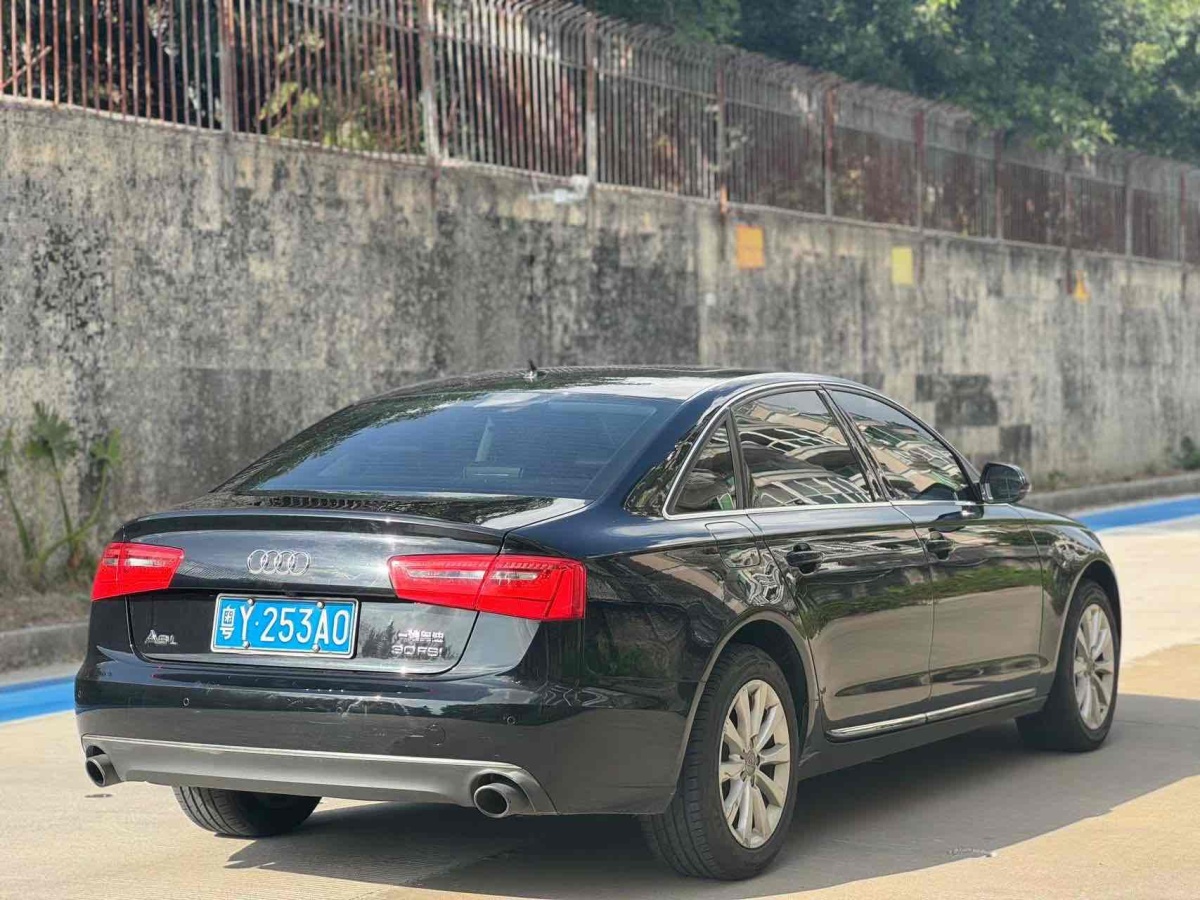 奧迪 奧迪A6L  2015款 30 FSI 百萬紀念舒享型圖片