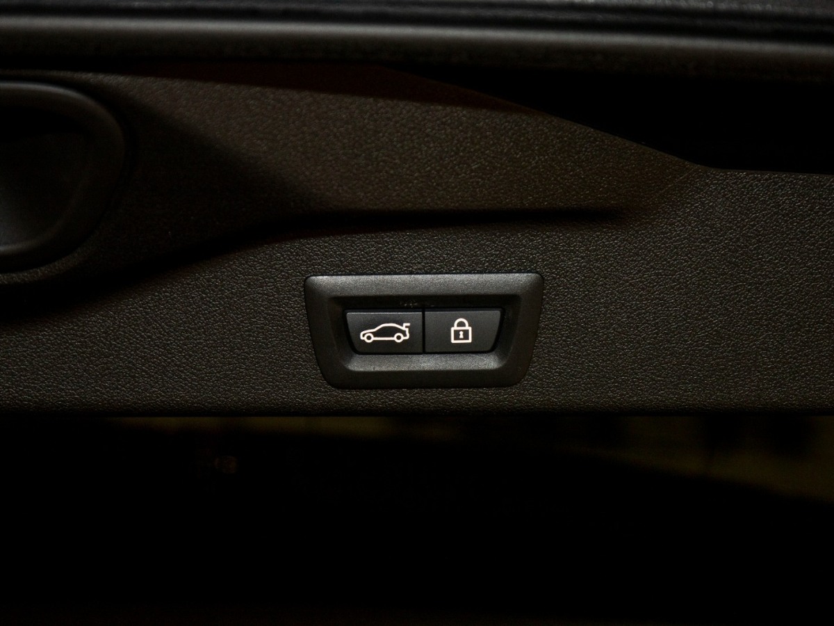 宝马 宝马X5  2022款 改款 xDrive 40Li 尊享型M运动套装图片