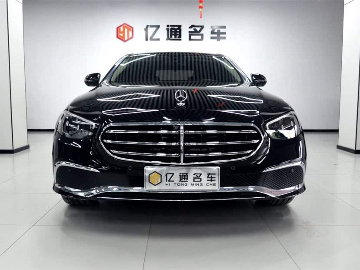 奔馳 奔馳E級  2023款 改款 E 300 L 時(shí)尚型圖片