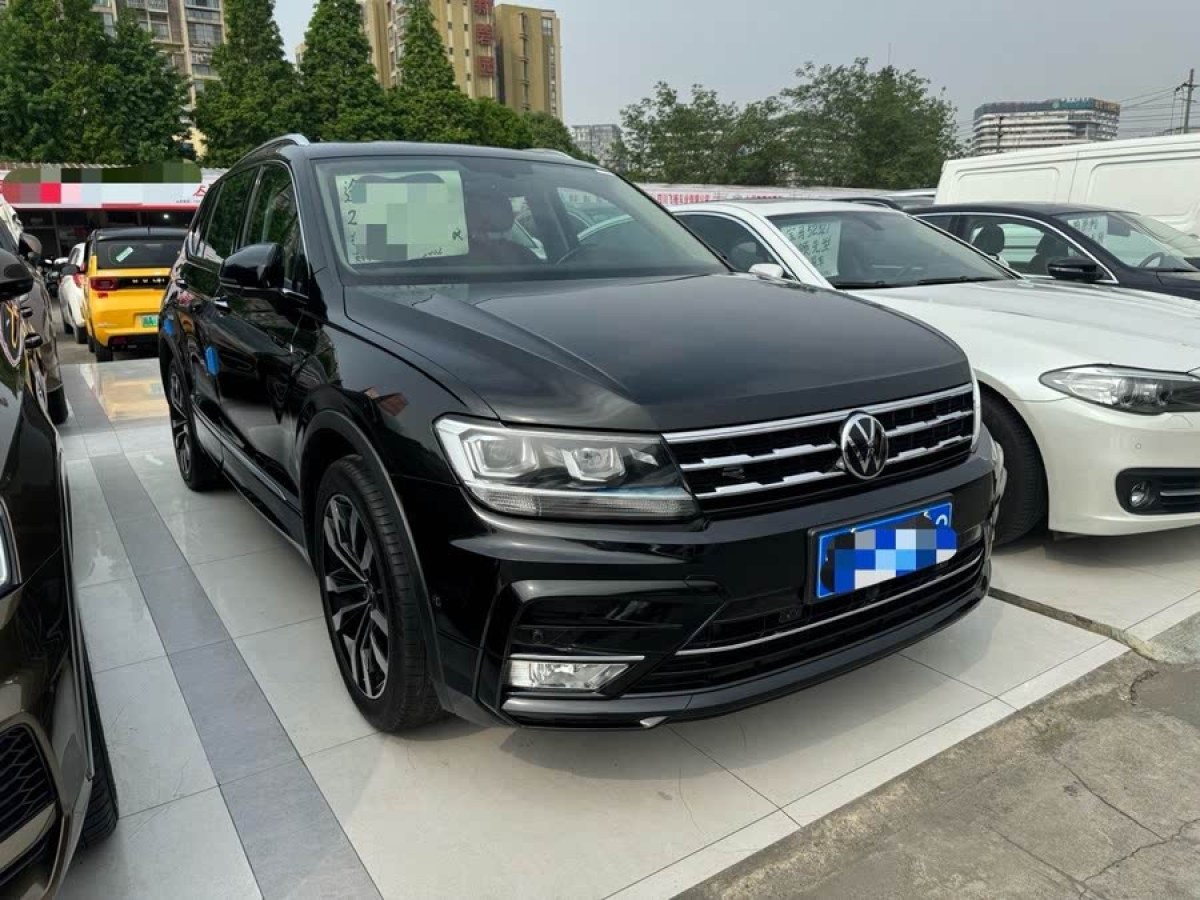 大眾 途觀L  2023款 改款 330TSI 自動兩驅(qū)R-Line越享版圖片