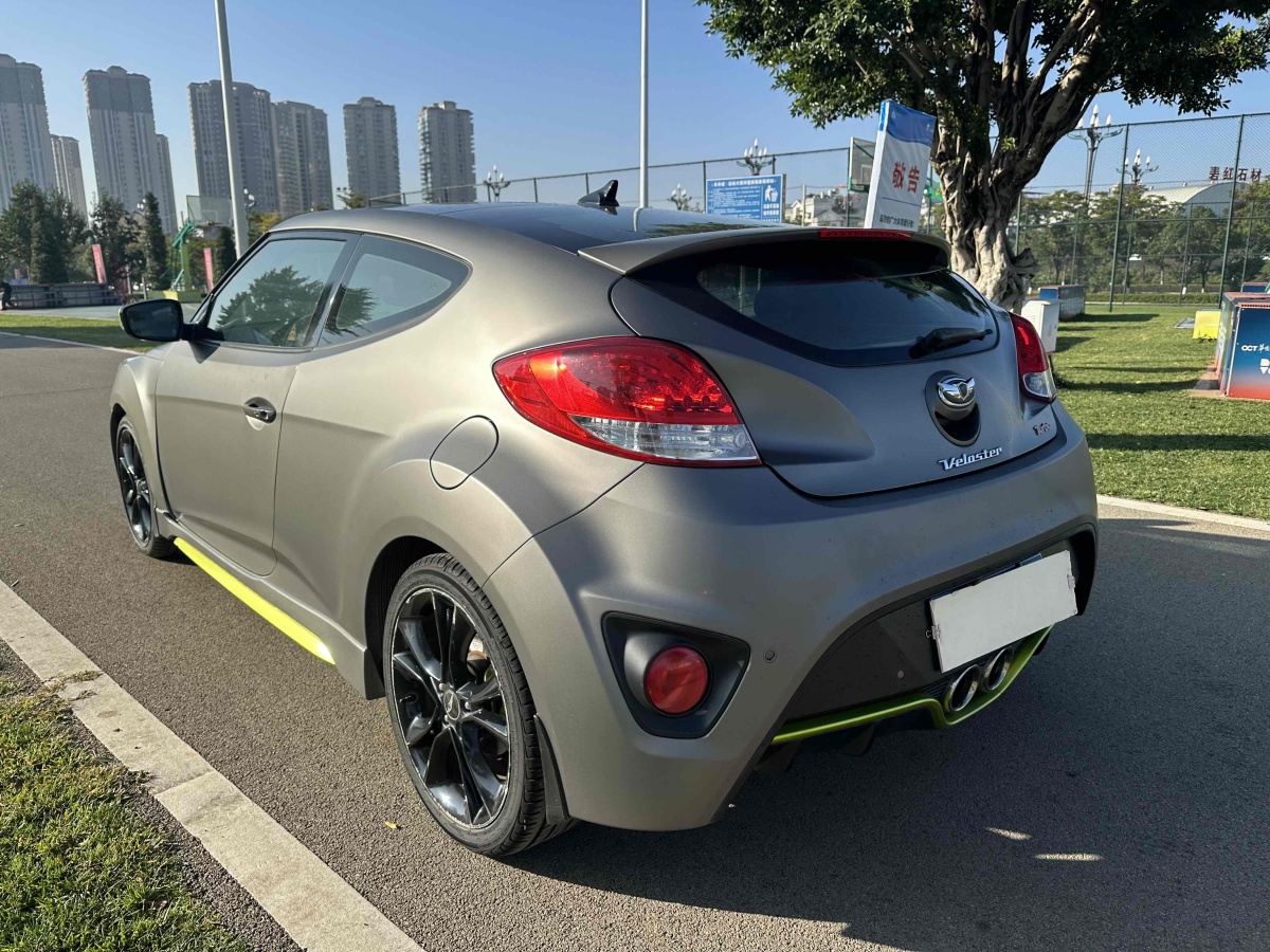 現(xiàn)代 Veloster飛思  2015款 1.6T 自動旗艦版圖片