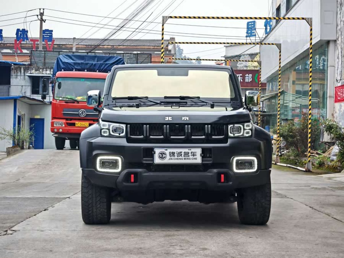 北京 BJ40  2024款 2.0D 刀鋒英雄榮耀版圖片