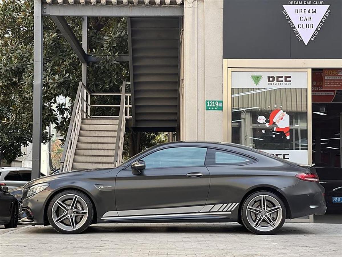 奔馳 奔馳C級AMG  2021款 AMG C 63 轎跑車圖片